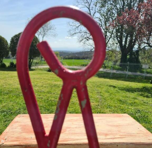 민박 Château De Villeneuve   Montolieu