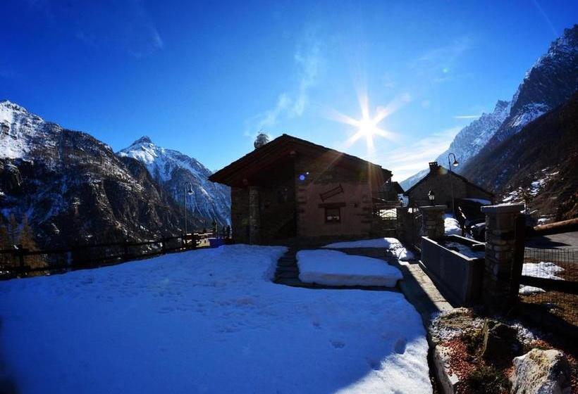 ベッドアンドブレックファースト Clé Du Paradis