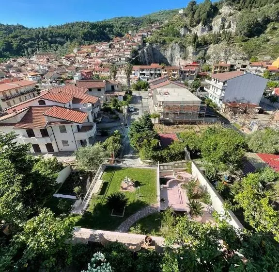 ベッドアンドブレックファースト Elpidios Galatro Terme