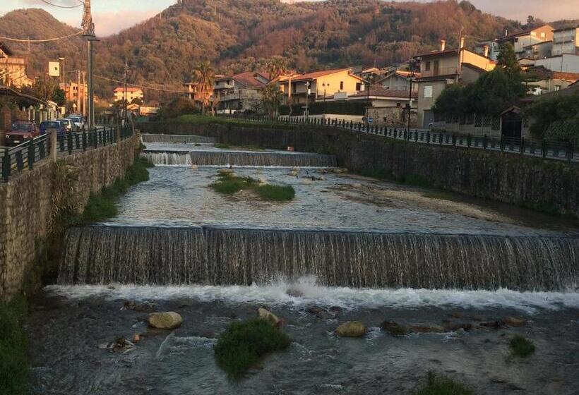 مبيت وإفطار Elpidios Galatro Terme