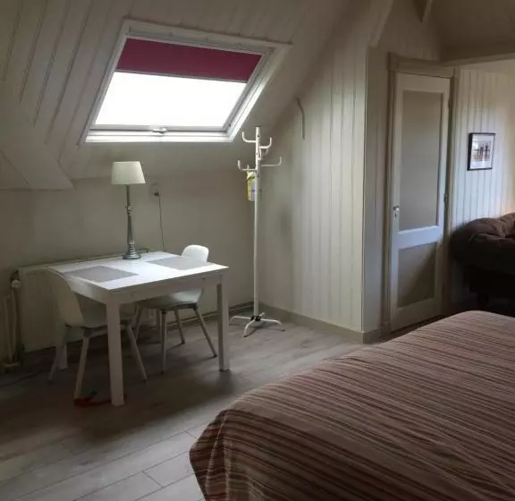 Aamiaismajoitus (B&B) Villa Hoog Duin