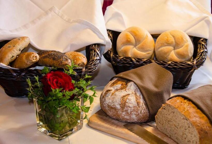 Dachstein West Hotel Gmbh Kirchenwirt Russbach