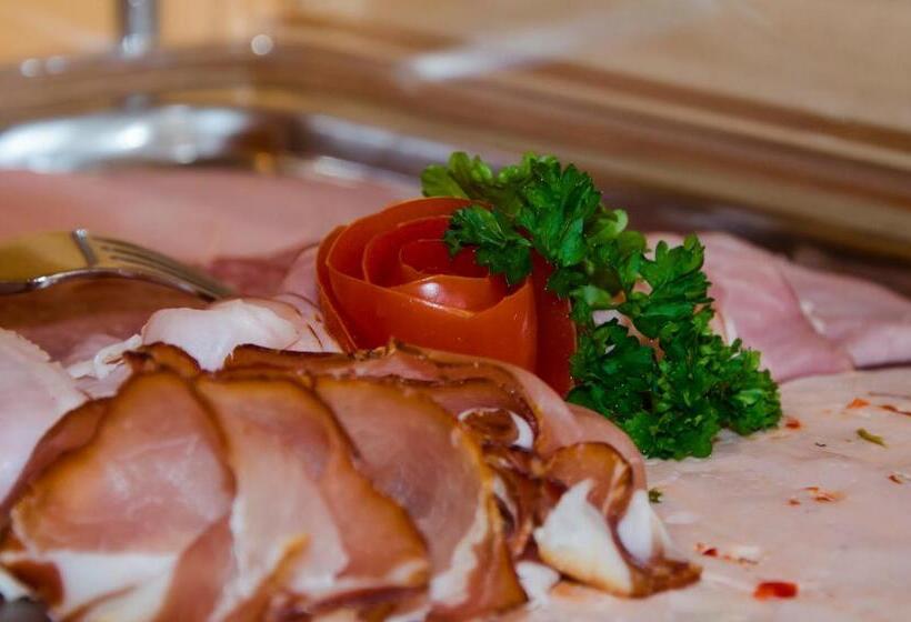 Dachstein West Hotel Gmbh Kirchenwirt Russbach