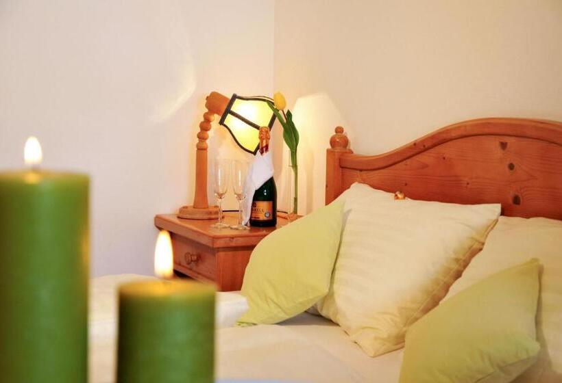 Dachstein West Hotel Gmbh Kirchenwirt Russbach