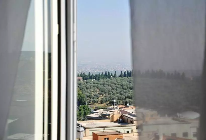 Hotelli Albergo Panorama