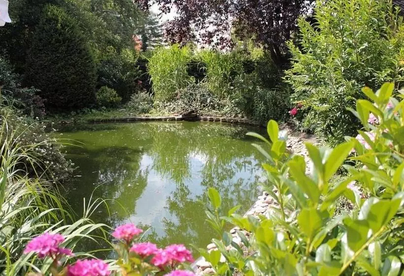 Hotelli Altes Gasthaus Greve