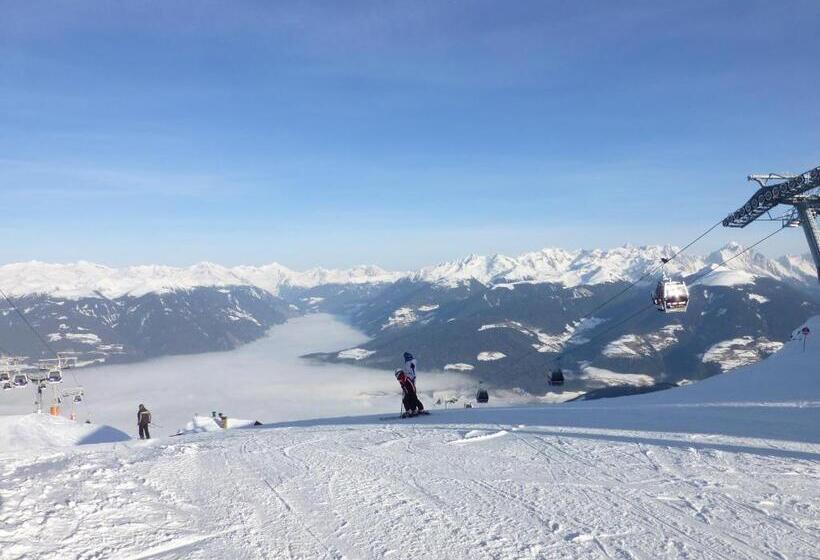 Отель B&b Martha