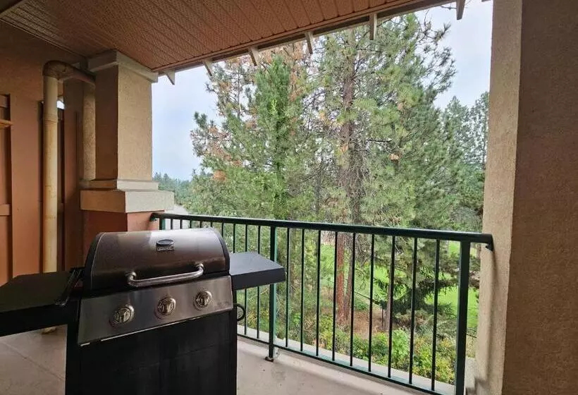 Hotelli Borgata Lodge Resort