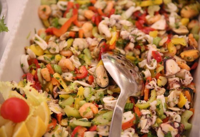 בית מלון כפרי Hofer