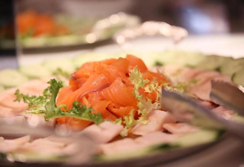 בית מלון כפרי Hofer