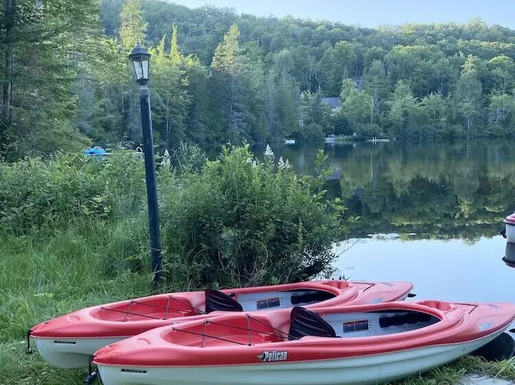 Hotelli Hôtel Du Lac Lenore