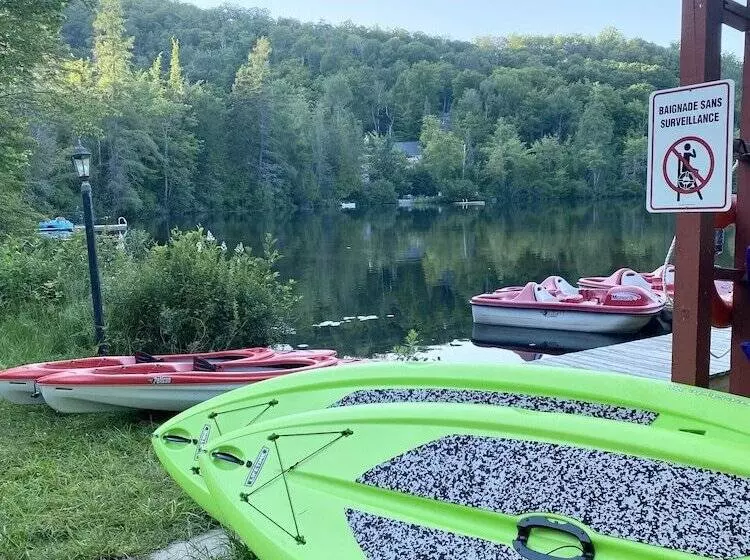 Hotelli Hôtel Du Lac Lenore