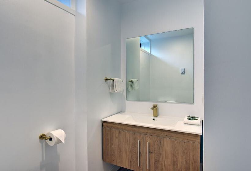 בית מלון כפרי Hôtel Du Lac Lenore