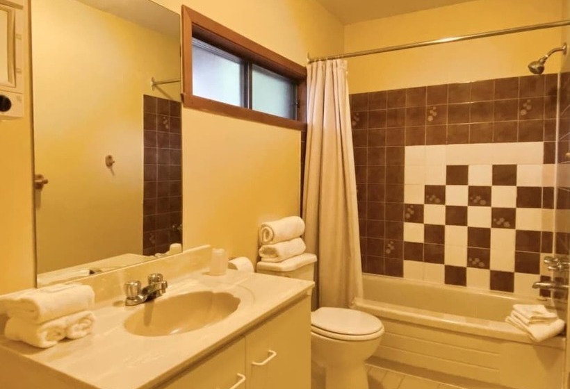 בית מלון כפרי Hôtel Du Lac Lenore