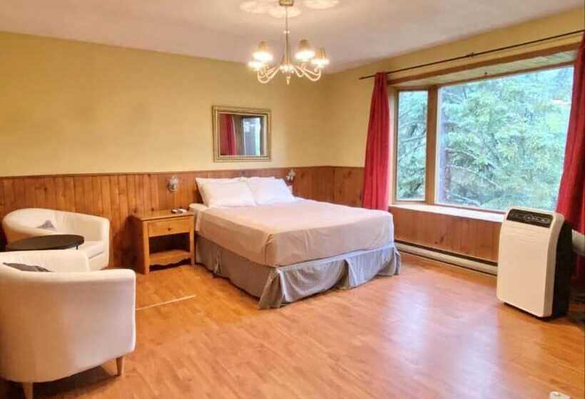 בית מלון כפרי Hôtel Du Lac Lenore