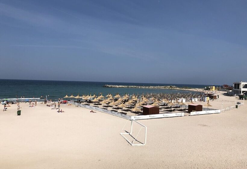 בית מלון כפרי New Belvedere