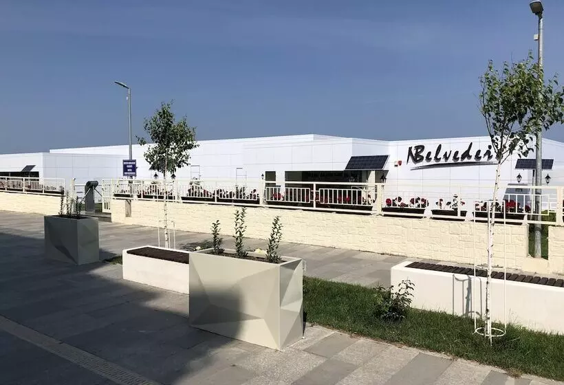هتل New Belvedere