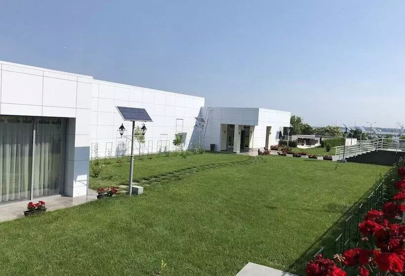 هتل New Belvedere
