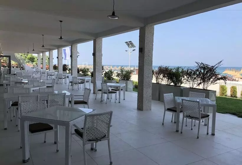 هتل New Belvedere