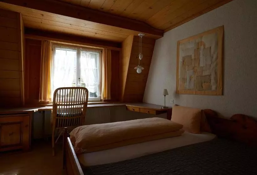 ホテル Piz Mitgel