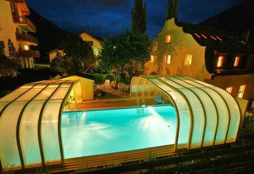 Hotel Piz Mitgel