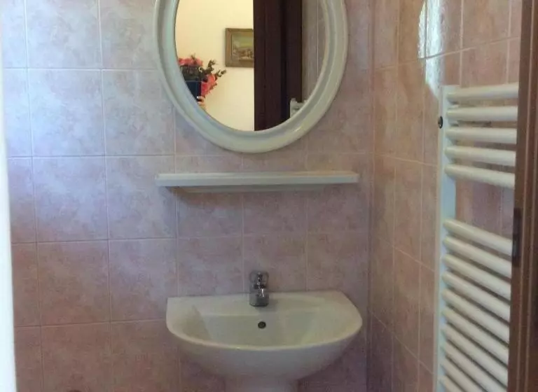 ホテル Pizzeria Ristorante Al Leone