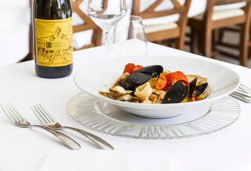 Hotelli Ristorante Solelago