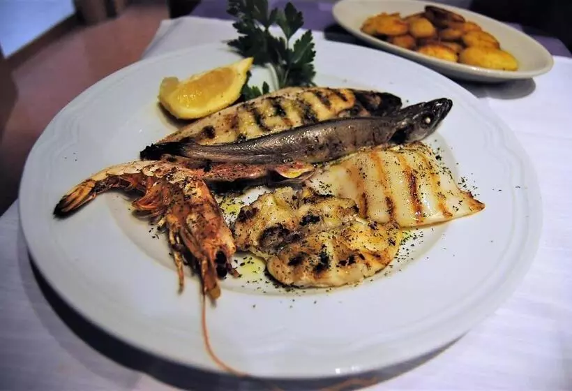 Hotelli Ristorante Solelago