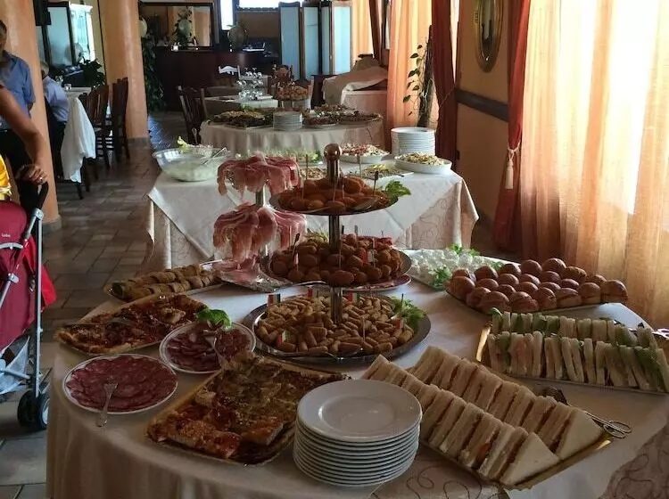 Hotelli Ristorante Villa Pegaso