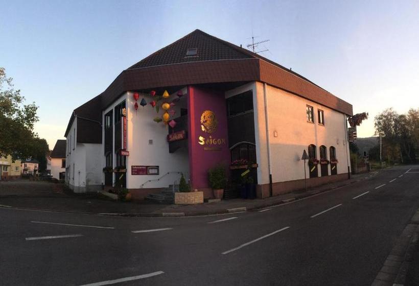 בית מלון כפרי Saigon