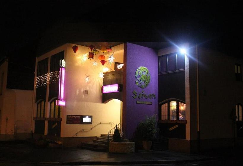 בית מלון כפרי Saigon