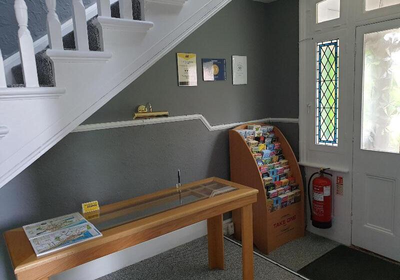 فندق The Wycliffe