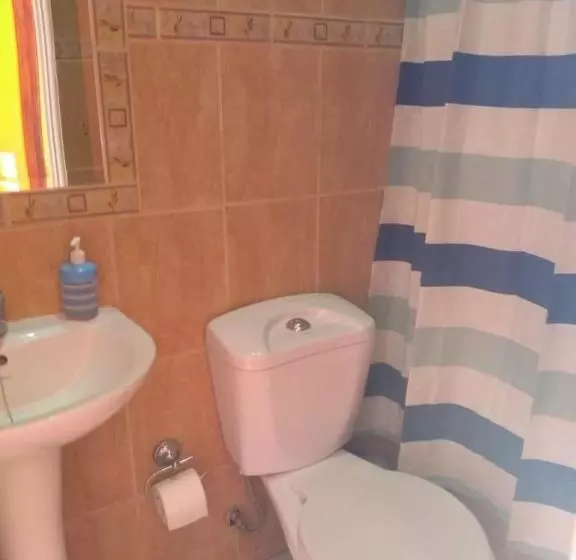 هتل Victoria Hostal