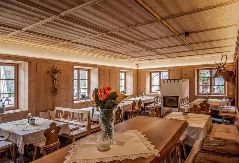 Landhotel Gasthof Zum Löwen