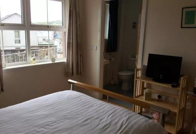 Stonewater House Vegan Bed And Breakfast