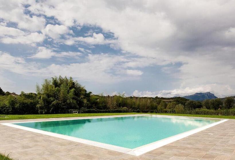 مبيت وإفطار Azienda Agricola Rovertondo