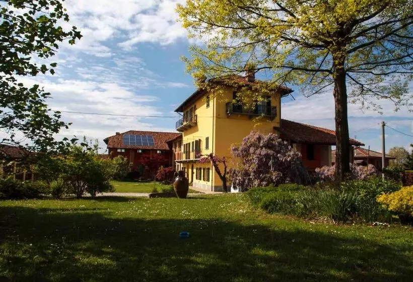 Aamiaismajoitus (B&B) Cascina Belmonte