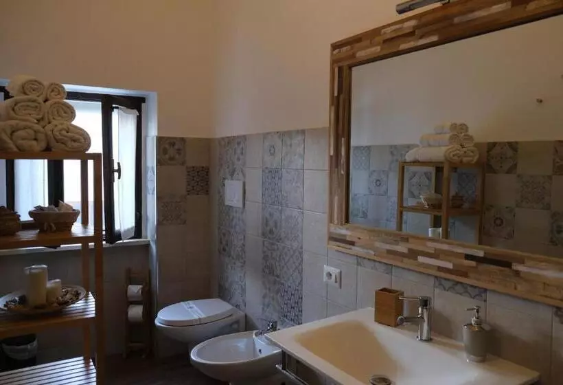 Aamiaismajoitus (B&B) Dimora Amina