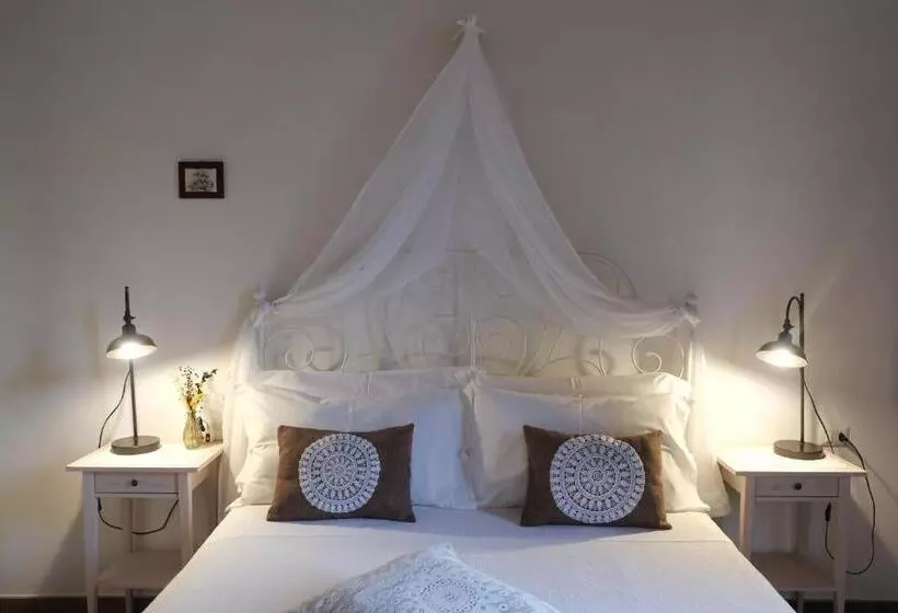 Aamiaismajoitus (B&B) Dimora Amina