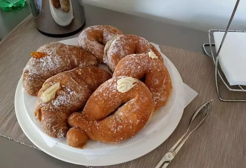 ベッドアンドブレックファースト Dodo House