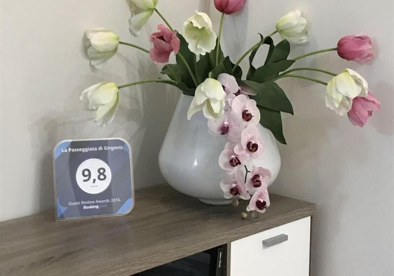 تختخواب و صبحانه La Passeggiata Di Girgenti