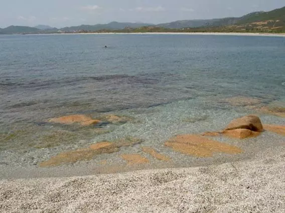تختخواب و صبحانه La Pavoncella