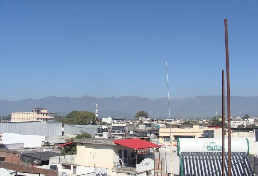 Hotel Abhinandan Grand