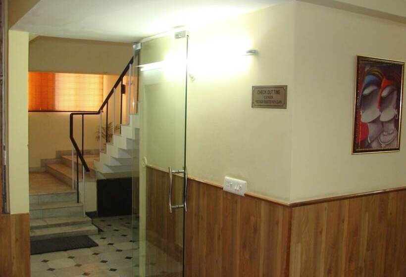 Hotel Abhinandan Grand