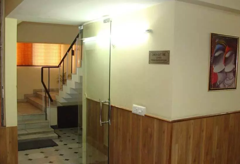 ホテル Abhinandan Grand