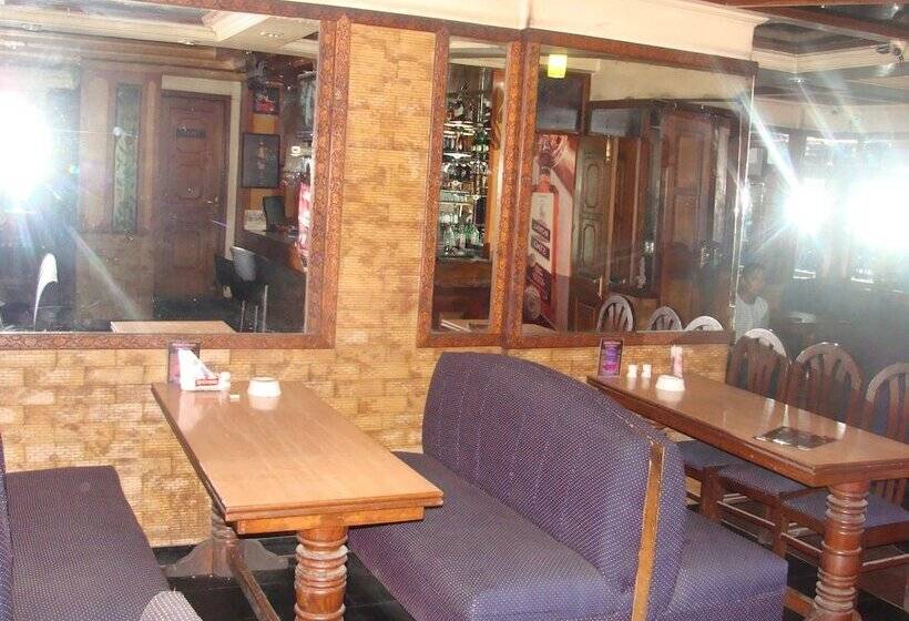 Hotel Abhinandan Grand