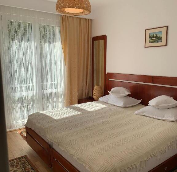 בית מלון כפרי Carmen