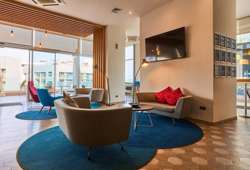 هتل Holiday Inn Express   Malta, An Ihg