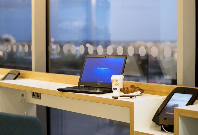 هتل Holiday Inn Express   Malta, An Ihg