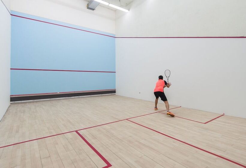 هتل Holiday Inn Express   Malta, An Ihg